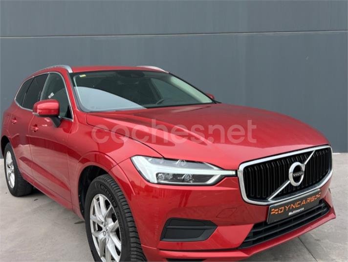 VOLVO XC60 2.0 D3 Momentum 5p.